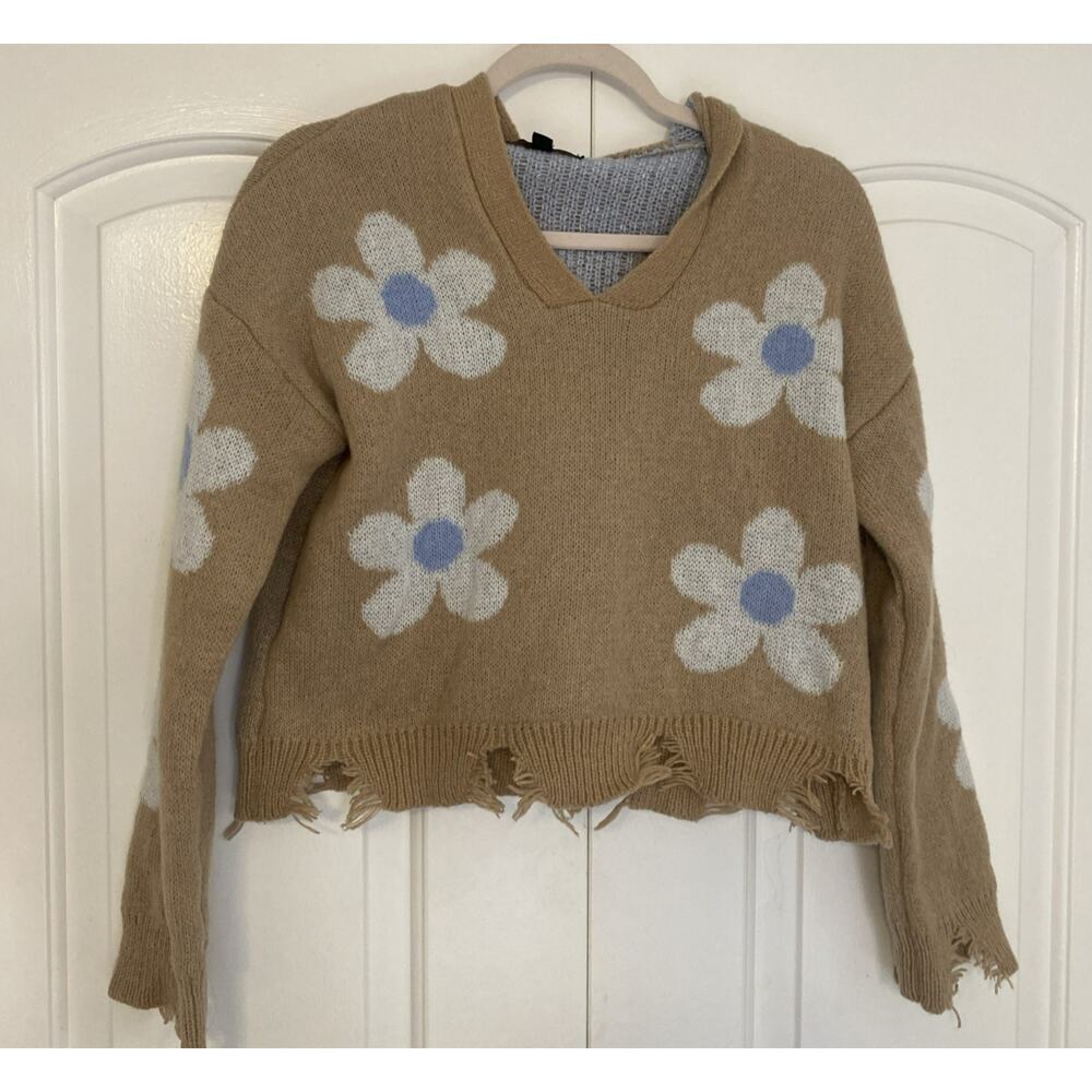 Almost Famous Floral Hooded Sweater Juniors L Craoped Distressed Y2K Cottagecore